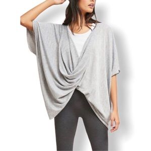 Anthropologie Saturday Sunday Twisted
Knit Poncho OS